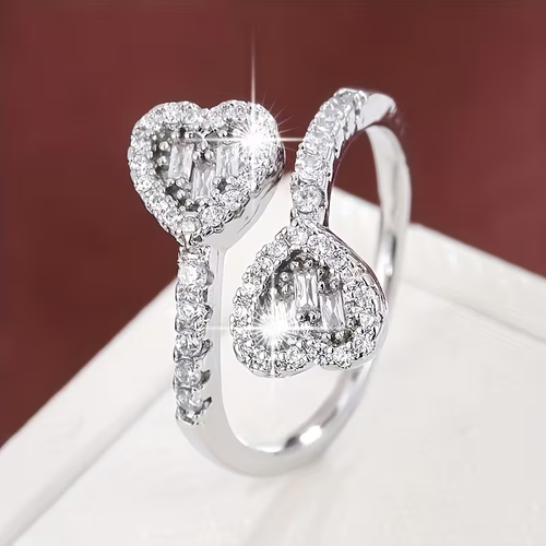 Adjustable Heart-Shaped Bright Ring