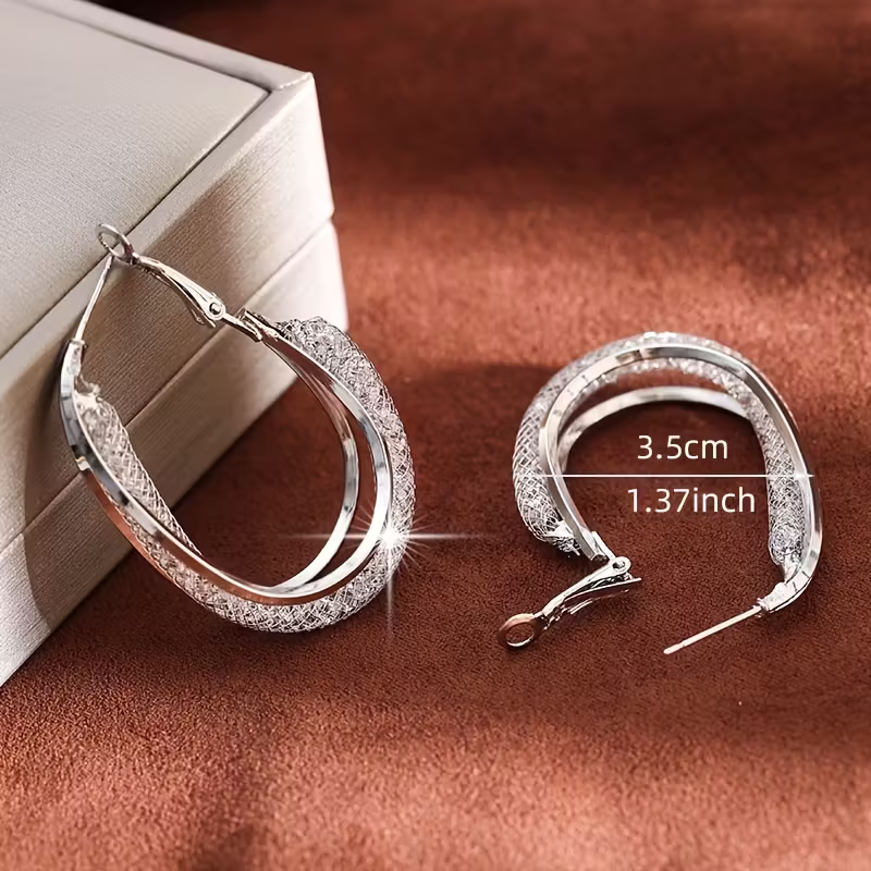 Hollow Mesh Earrings in Three Tones