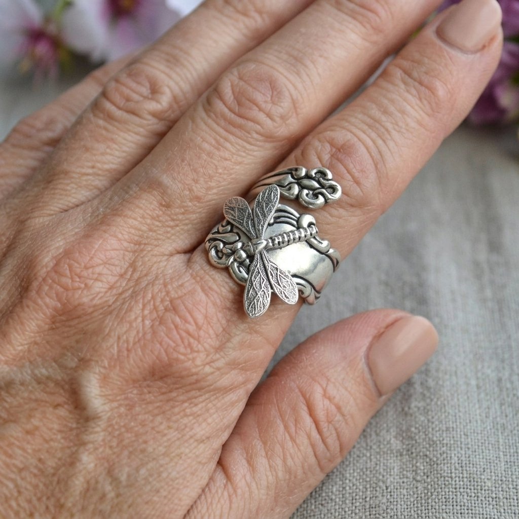Bohemian Dragonfly Spoon Ring in Antique Silver Tone