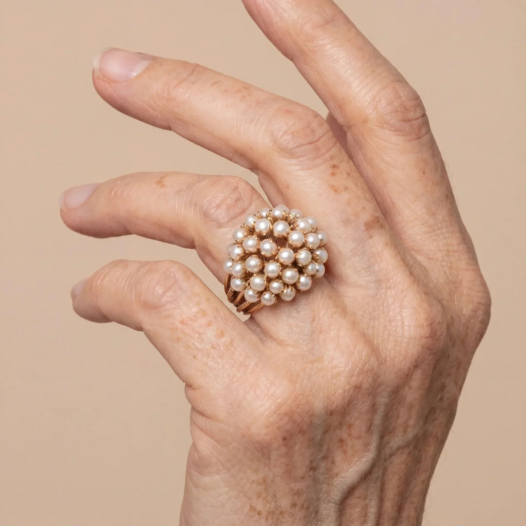 Classic Inlaid Pearl Gold-Tone Ring