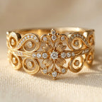 Glanzende koperkleurige ring