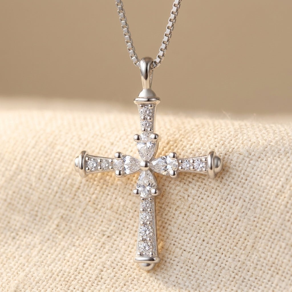 925 Sterling Silver Cross Necklace with Moissanite