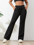 Uitlopende stretchbroek met elastische taille en lange pijp