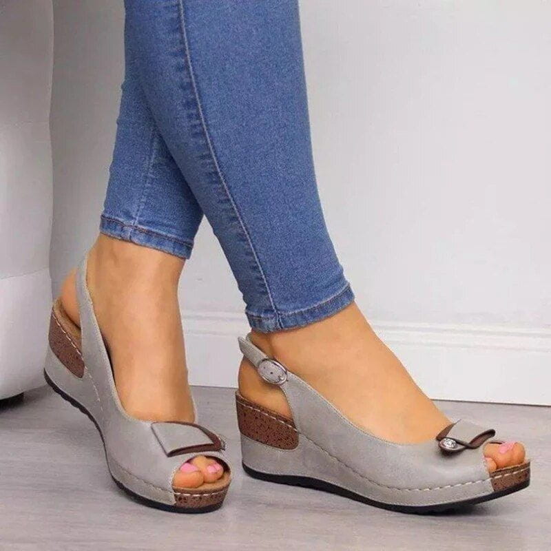 Bow Detail Wedge Sandals