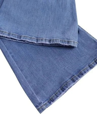 Jeans met hoge, geaccentueerde taille en makkelijke pasvorm