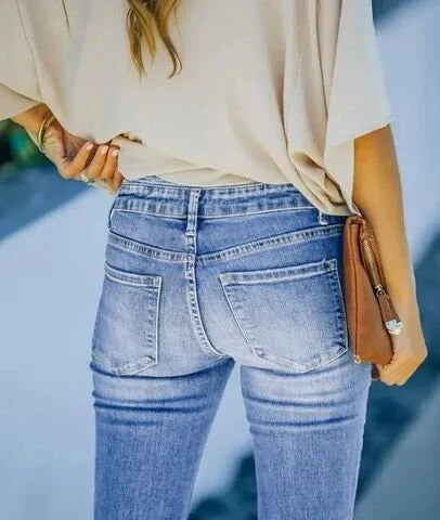 Jeans met hoge, geaccentueerde taille en makkelijke pasvorm