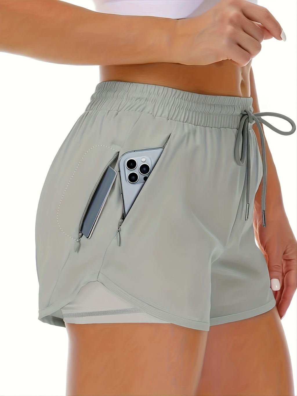 Twee-in-één sportshort met ingebouwde binnenbroek en koord