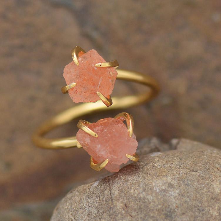 Adjustable Raw Stone Ring in Amethyst and Quartz