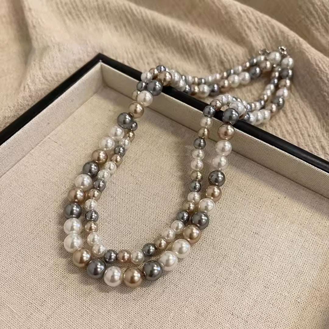 Black and White Pearl Necklace