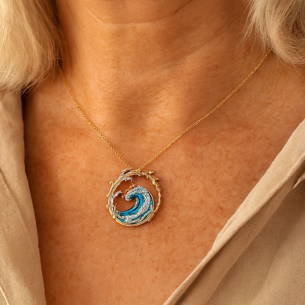 Ocean Oath Curl Necklace