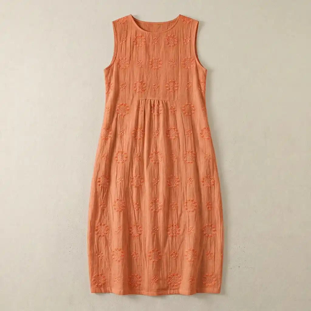 Mouwloze geborduurde maxi-jurk met oversized boho-snit