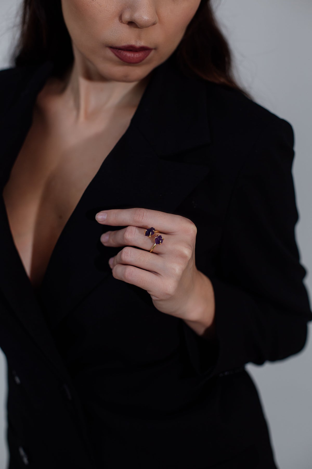 Adjustable Raw Stone Ring in Amethyst and Quartz