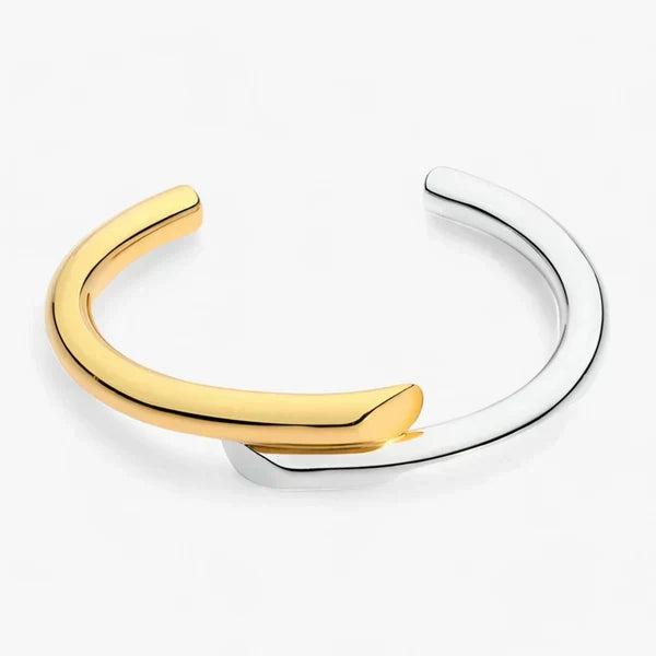 Eenvoudige goudkleurige bangle