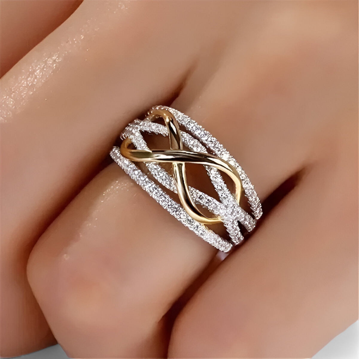 Uitgesproken statement ring met modern profiel