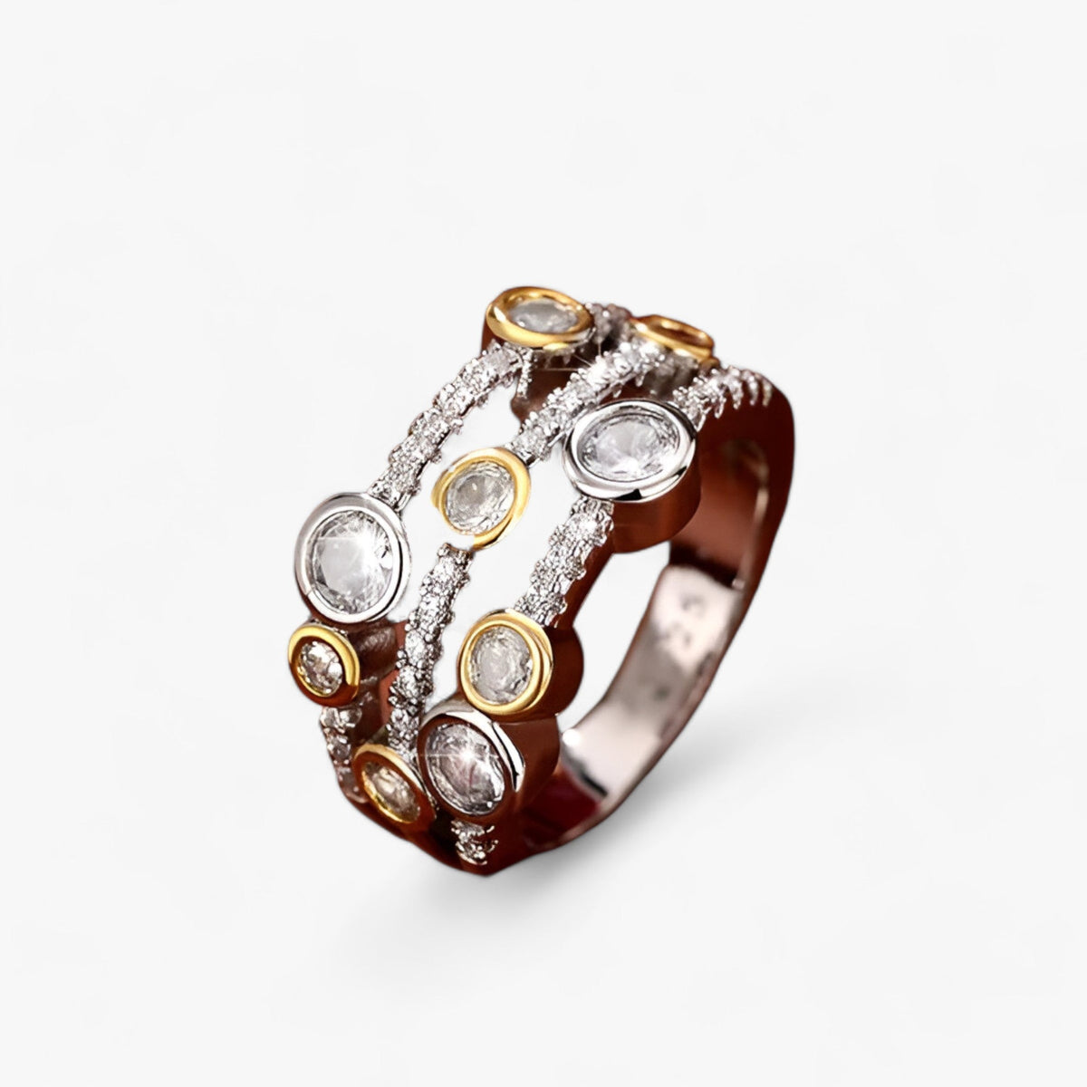 Tweekleurige ring met cubic zirkonia in het midden