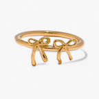 Ring met knoopdetail in 18K PVD-gecoat roestvrij staal