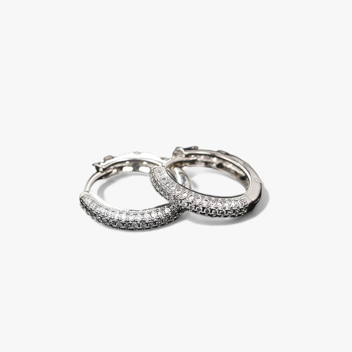 Sterling zilveren creolen met cubic zirkonia