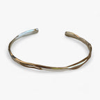 Bangle met gestempelde structuur in goudkleur