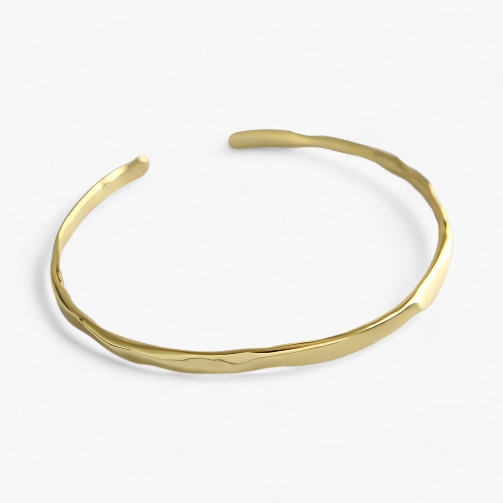 Bangle met gestempelde structuur in goudkleur