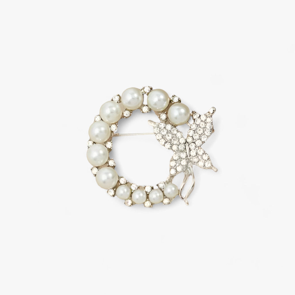 Vlinderbroche met parels en strass