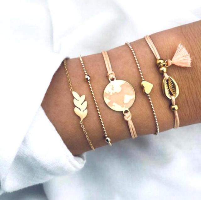 Pack of Five Bracelets in City-Named Styles