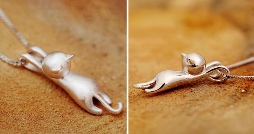925 Sterling Silver Playful Cat Necklace