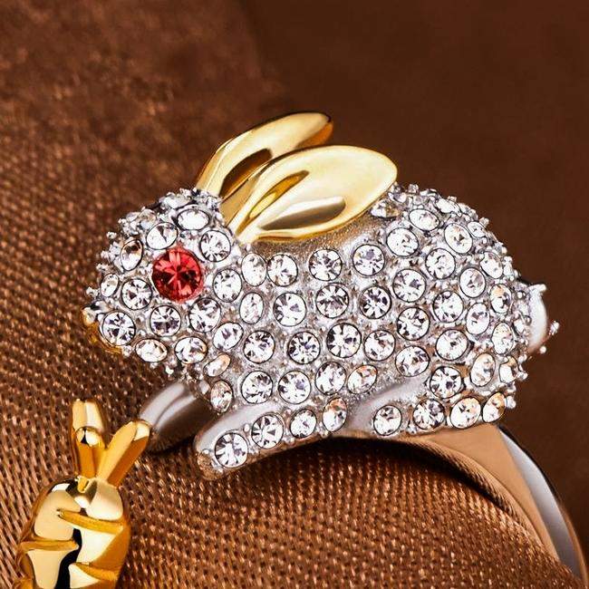 Adjustable Silver-Tone Bunny and Carrot Crystal Ring