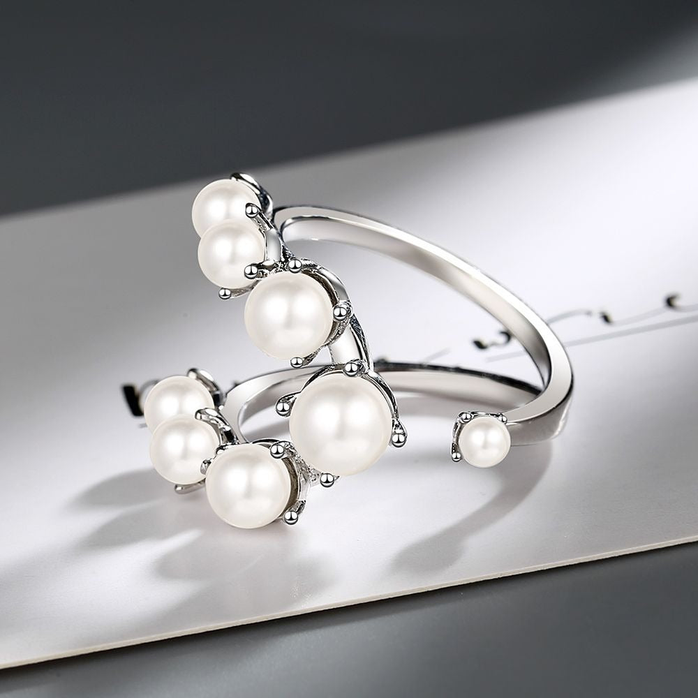 Vintage-Style Inlaid Pearls Silver-Tone Ring