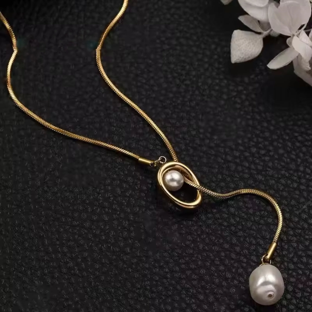 Pearl Pendant Gold-Tone Necklace