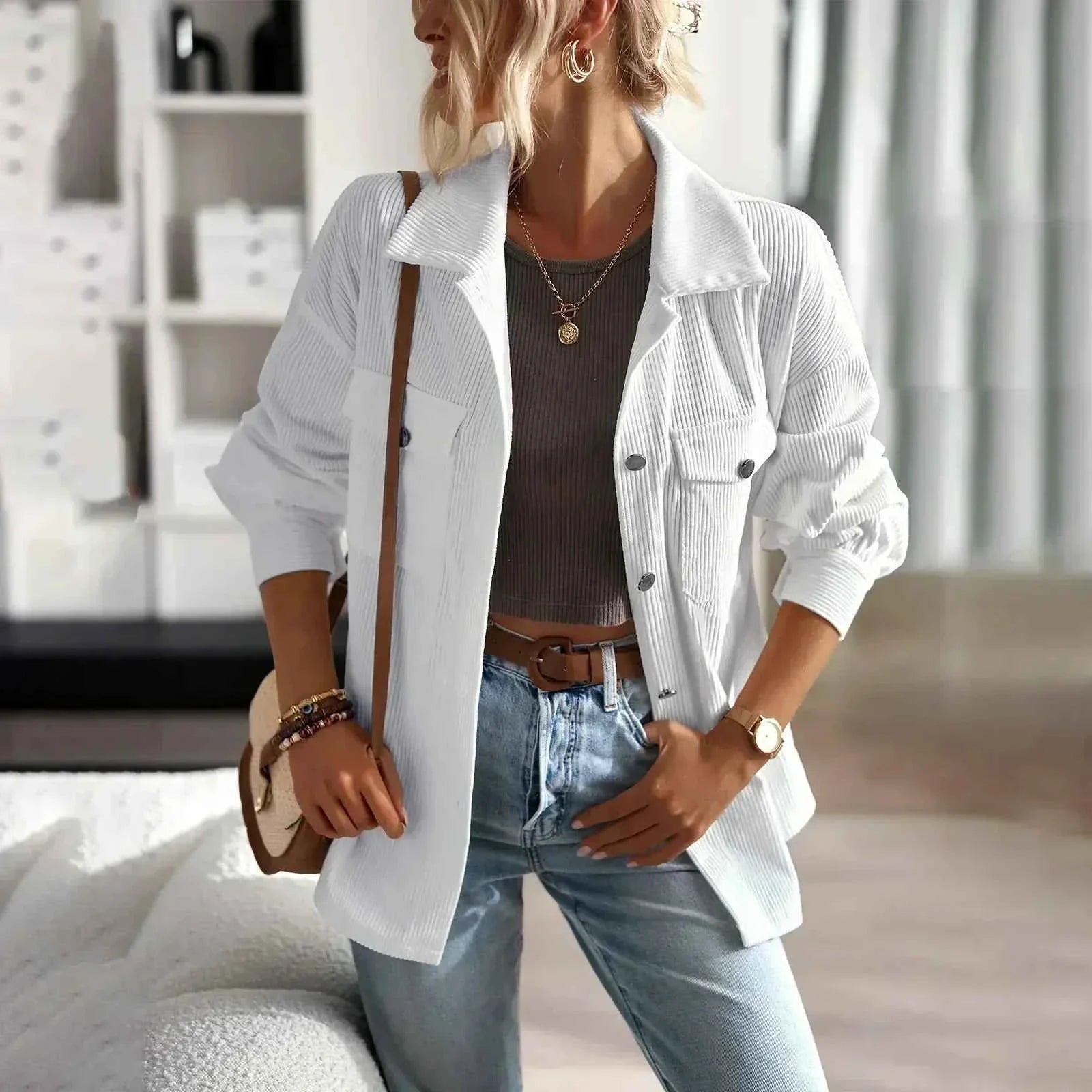 Modern Winter Coat with a Clean and Contemporary Line