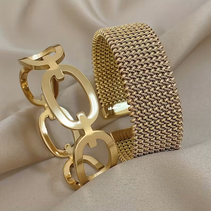 Chunky Gold-Tone Link Bracelet Set