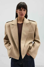 Structured Coat with Notched Lapels and Defined Shoulders