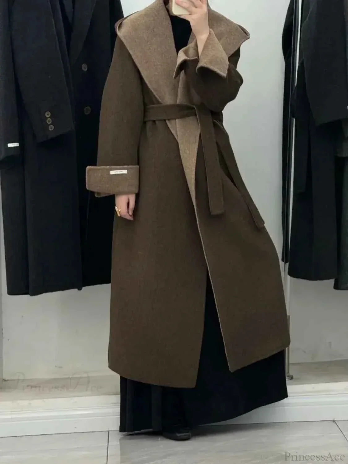 Hooded Brushed Coat with a Long Loose Office Line