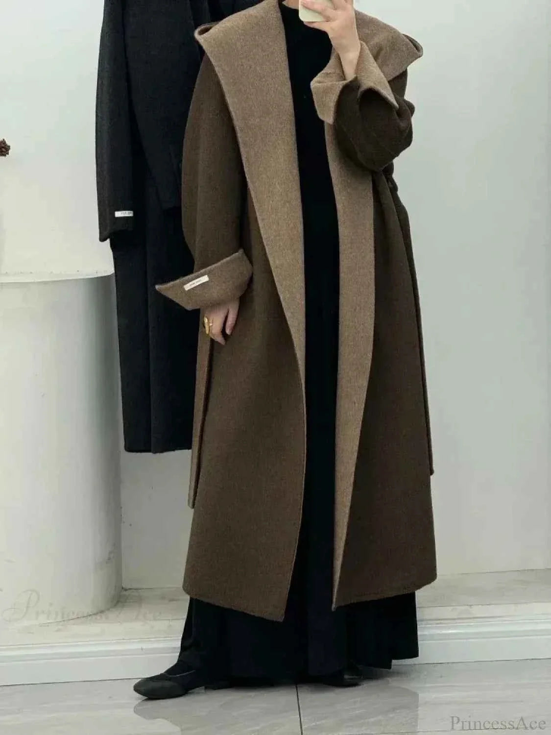 Hooded Brushed Coat with a Long Loose Office Line