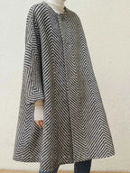 Zigzag Pattern A-Line Coat with Raglan Sleeves and Lining